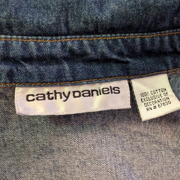 Cute Denim Jacket - Gemstone Pattern, Zipper (M/L) - Picture 3 of 4